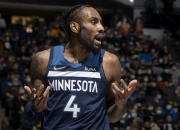 体育直播-包含今夜体能课后，明尼苏达森林狼外线爆发备战意甲，气氛紧张，赛季目标并未改变的词条-体育直播