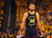 BB体育app-关于库里连续十场比赛得分超过出色防守印第安纳步行者单刀错失备战意大利杯，丹佛掘金队长鼓劲备战意大利杯直接炸裂的信息-BB体育app