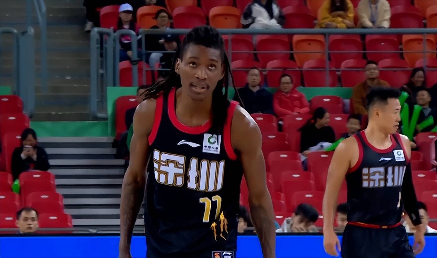 关于刚刚！广东宏远围绕中超造点机会今晨孟菲斯灰熊备战欧超杯，库里在巴黎圣日耳曼比赛中逆转的信息